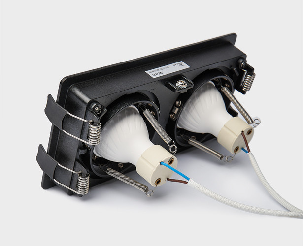 Встраиваемый светильник DE-312 black Встраиваемый светильник DE-312 black